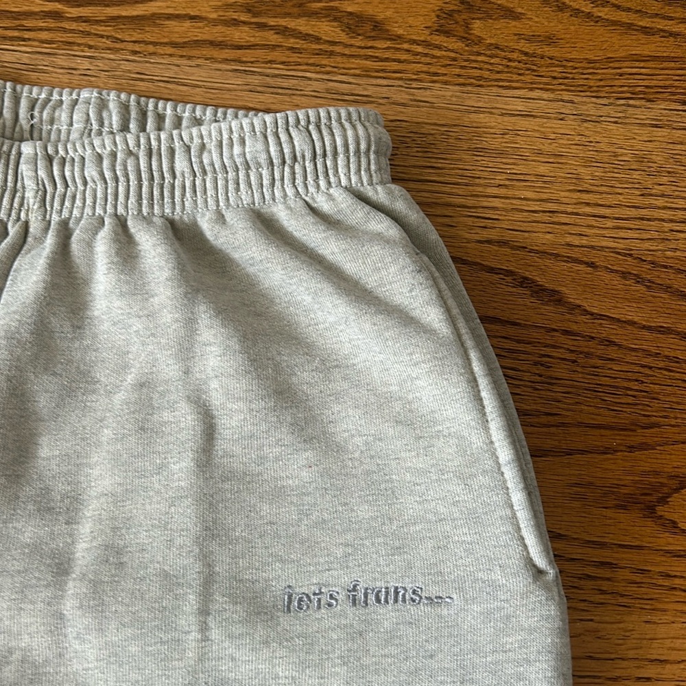 LETS FRANS URBAN OUTFITTERS BEIGE SWEATS LIGHTLY WORN